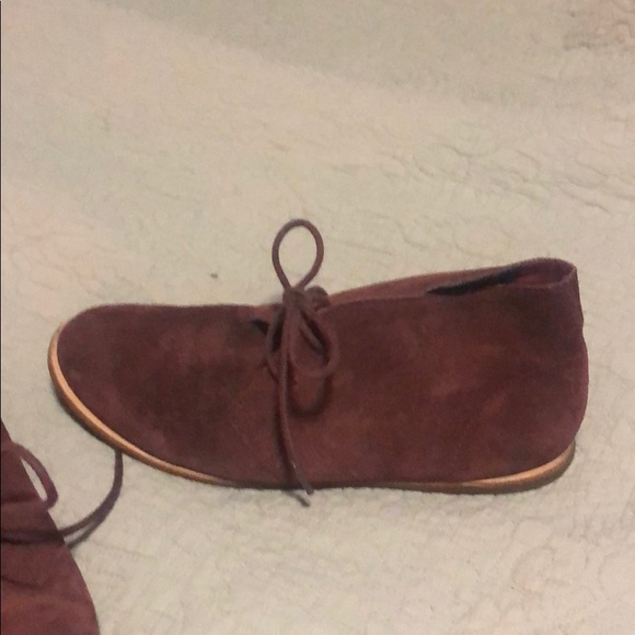 Lucky Brand lace up flat booties - Picture 3 of 6